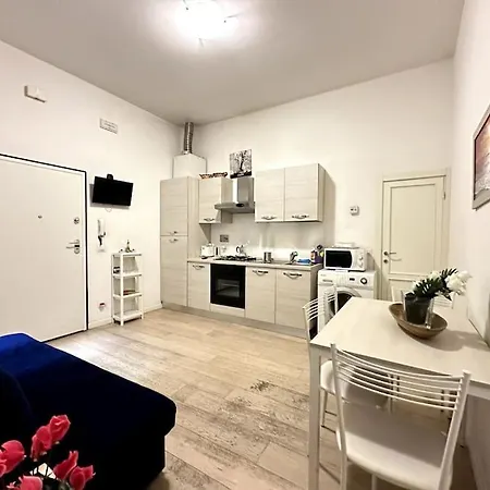 Comfortable House In Centro Storico Флоренция